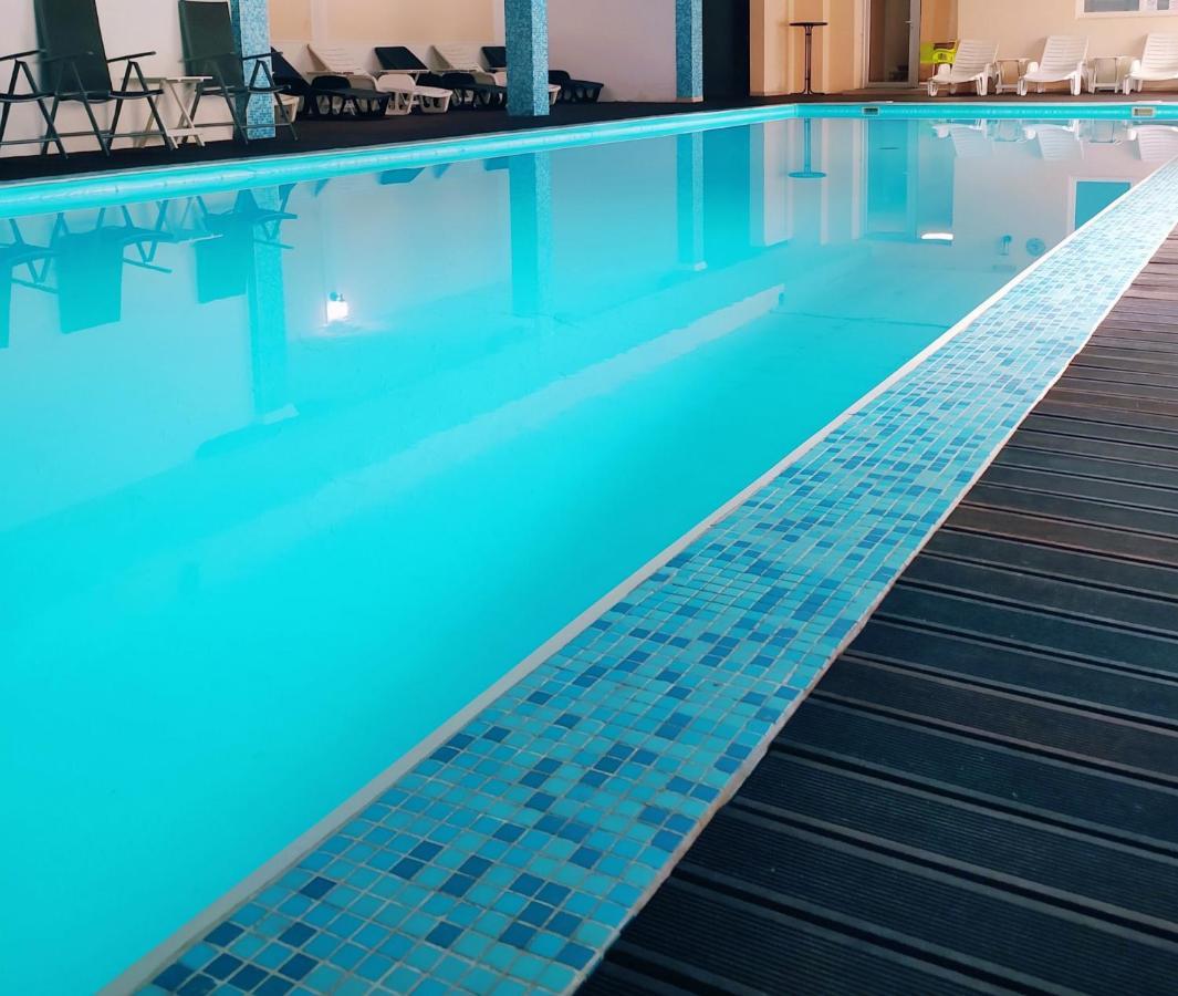 كلادوفو Hotel Aquastar Danube المظهر الخارجي الصورة